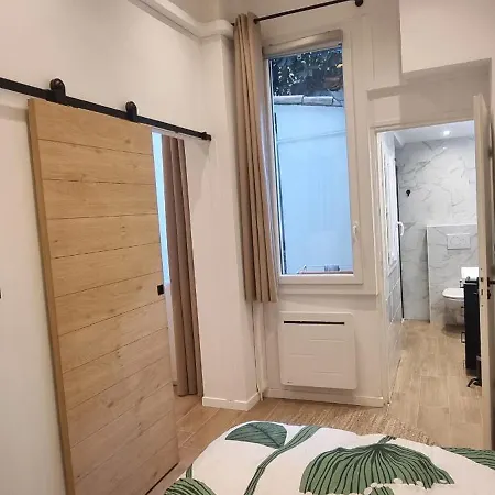 Tres Joli 2 Pieces A Cote De L'ac Marriott * نيس